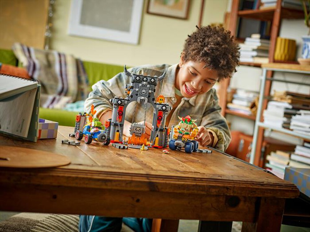 Immagine del prodotto LEGO - SUPER MARIO Mario Kart &ndash; Castello di Bowser 72039