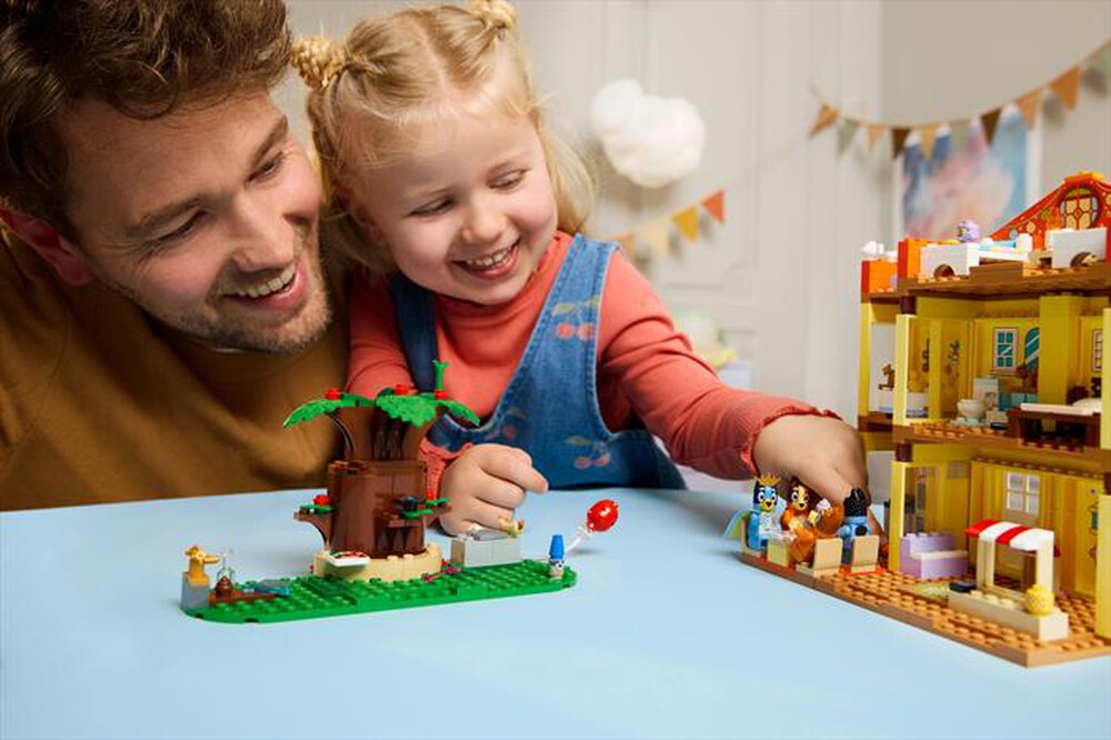 Immagine del prodotto LEGO - BLUEY Casa della Famiglia di BLUEY 11203