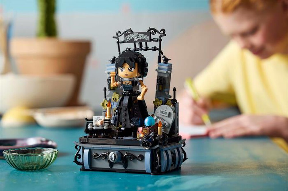 Immagine del prodotto LEGO - WEDNESDAY Personaggio di Mercoled&igrave; Addams 76780
