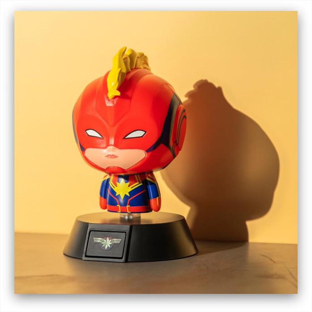 "PALADONE - ICON LIGHT: CAPTAIN MARVEL"