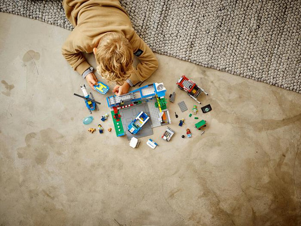 Immagine del prodotto LEGO - CITY POLICE Stazione di Polizia 60316