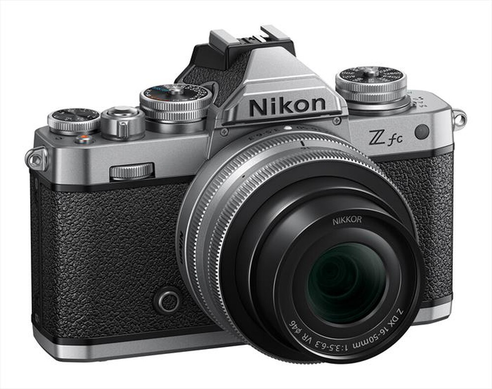 "NIKON - Z FC + Z DX 16-50 VR + SD 64GB-Argento"