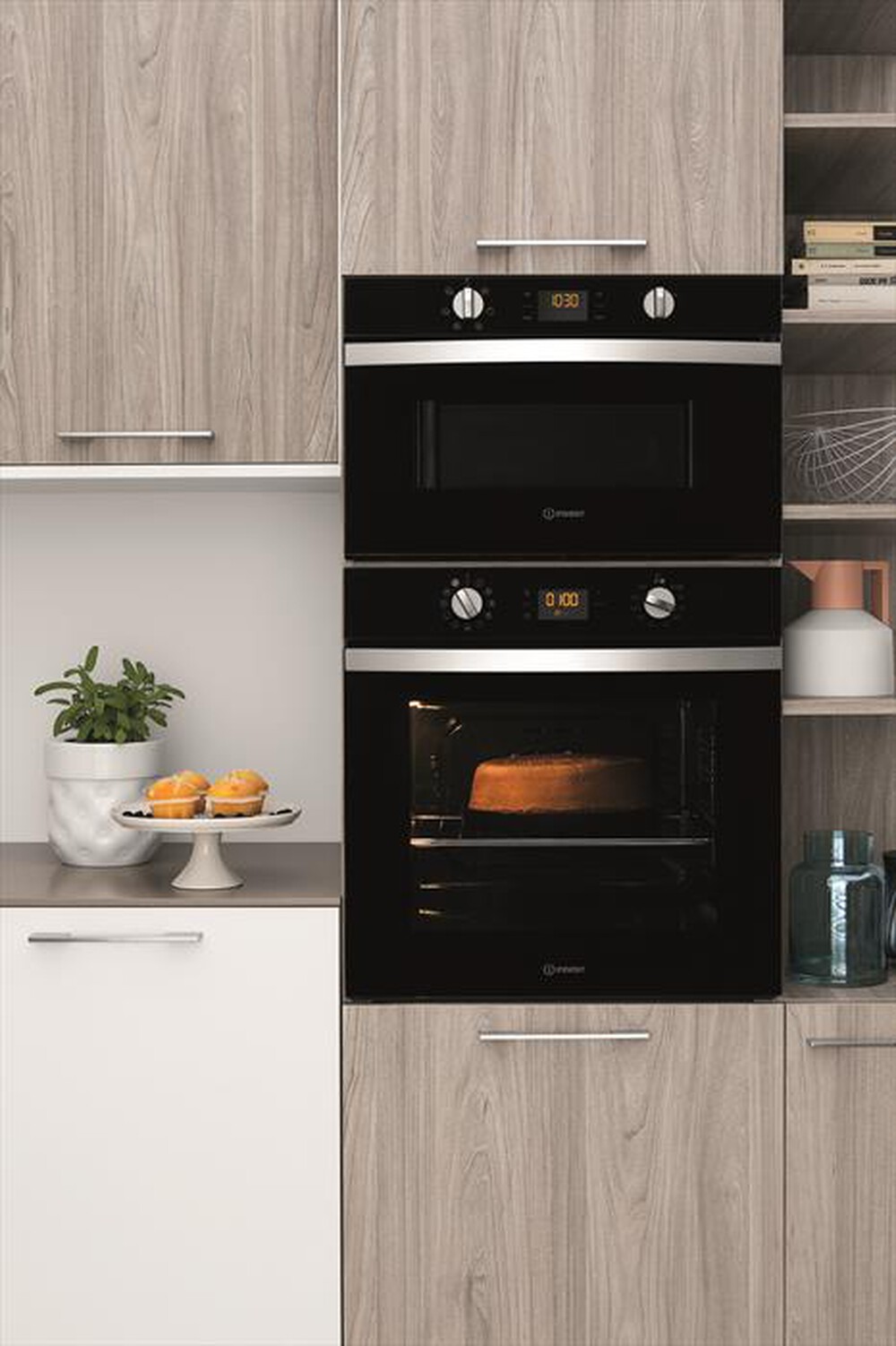 "INDESIT - Forno incasso elettrico IFW 4844 H BL Classe A+"