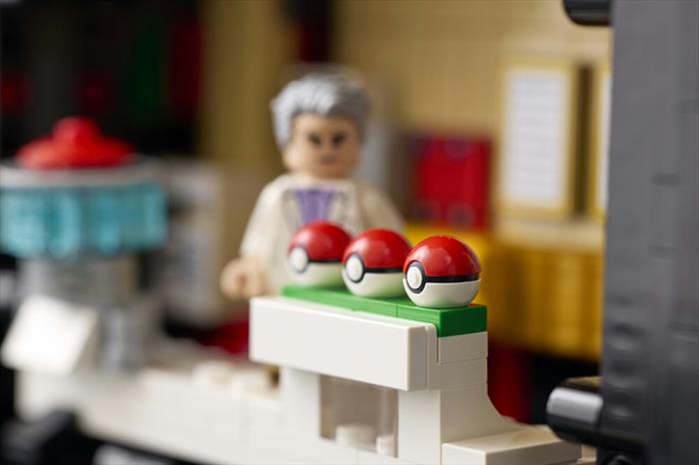 Immagine del prodotto LEGO - POKEMON Momenti Allenatore iconici Pok&eacute; Ball-72154