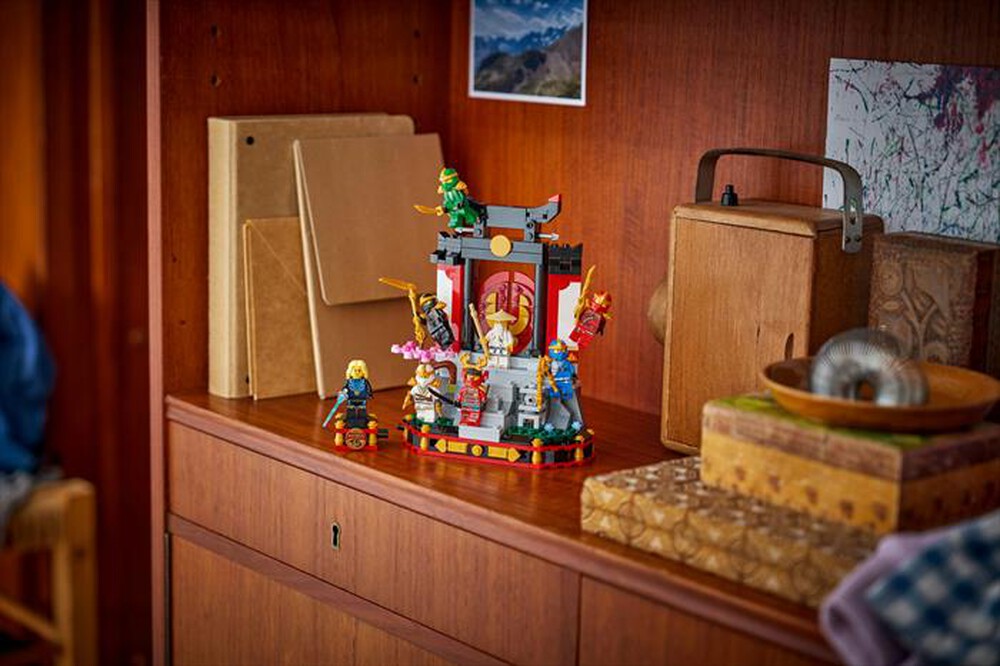 Immagine del prodotto LEGO - NINJAGO Display personaggi Ninja &ndash; 15&deg; ann - 71866