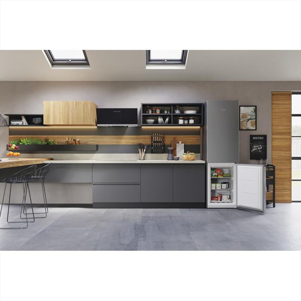"HOTPOINT ARISTON - Frigorifero combinato HAFC9 TA33SX O3 Classe D"