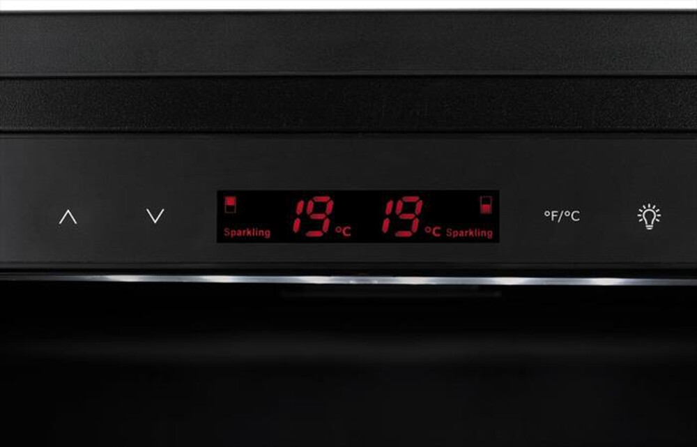 "HISENSE - Cantinetta RW59D4AJO Classe A 59 bottiglie-NERO"