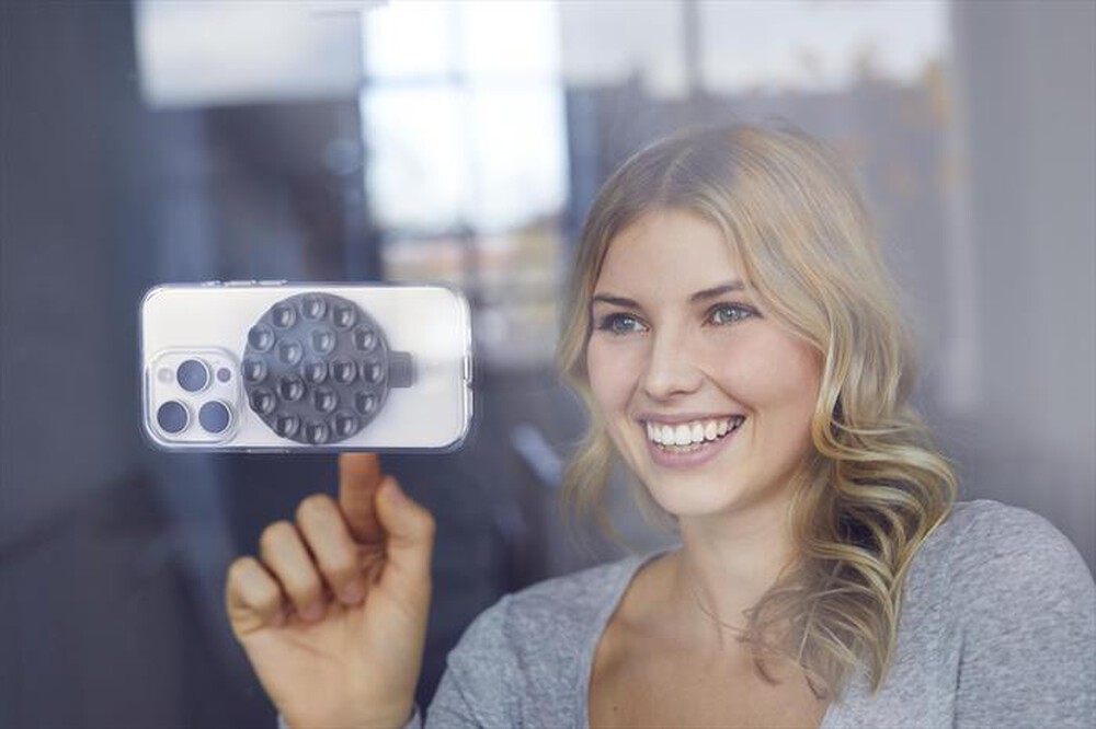 Immagine del prodotto CELLULARLINE - Supporto a doppia ventosa SELFIESUCTIONCUPK-Nero