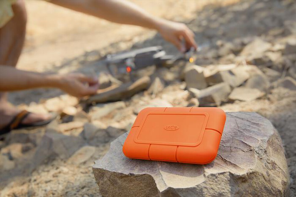 "LACIE - 4TB RUGGED SSD USB-C"