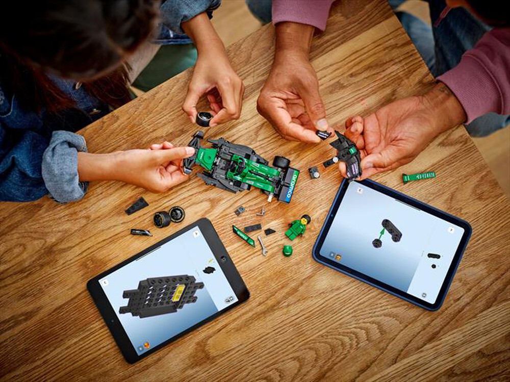 Immagine del prodotto LEGO - SPEED Aston Martin Aramco F1® AMR24 77245