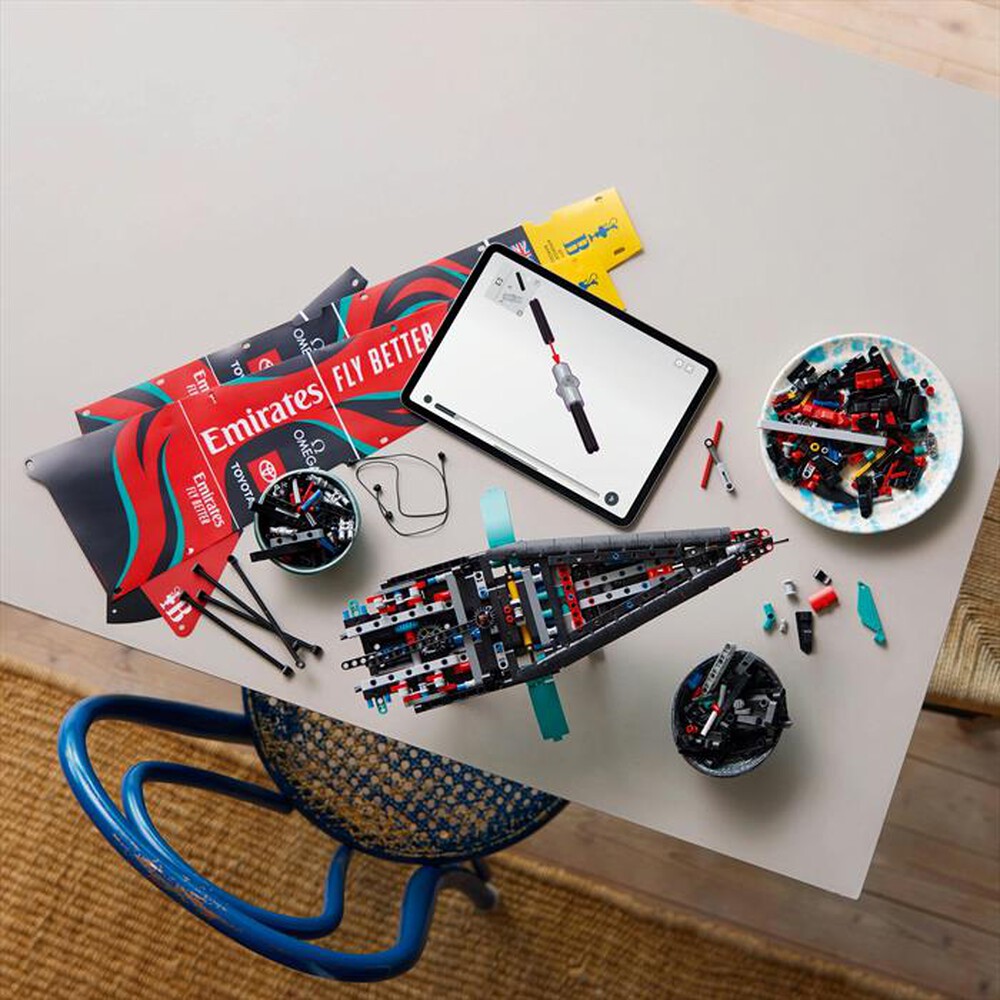 Immagine del prodotto LEGO - TECHNIC Yacht Emirates Team New Zealand AC75 42174