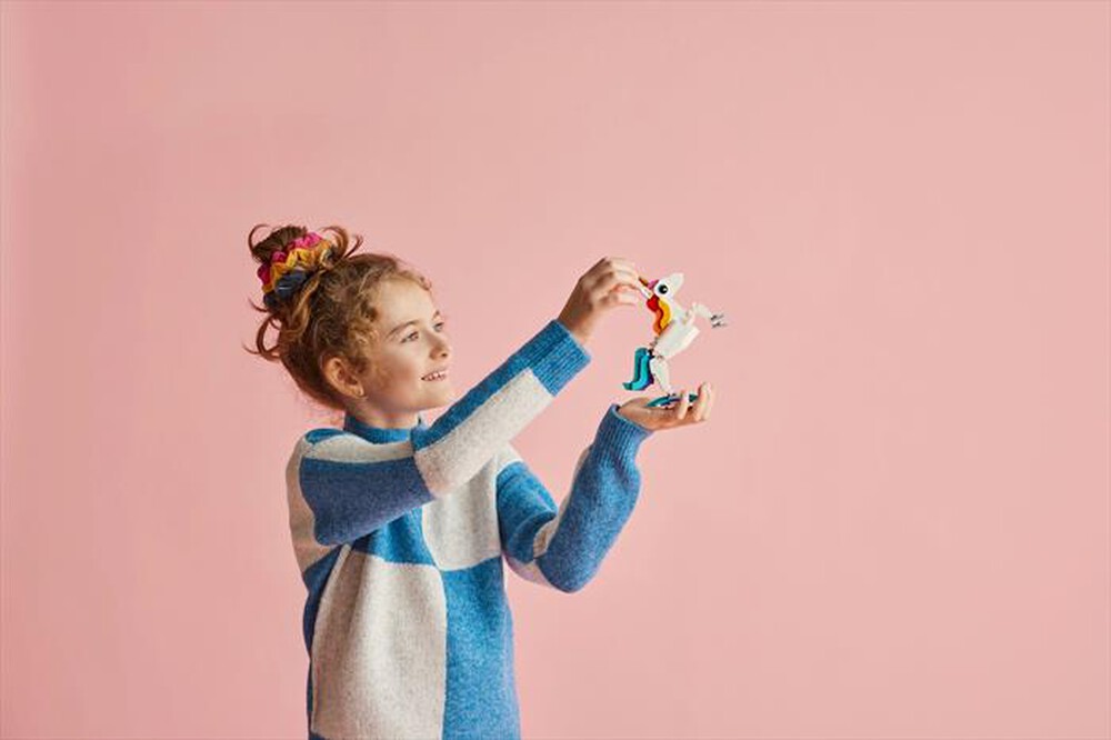 Immagine del prodotto LEGO - CREATOR Unicorno magico 31140