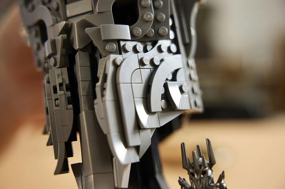 Immagine del prodotto LEGO - ICONS Signore degli Anelli: Elmo di Sauron - 11373-Multicolore
