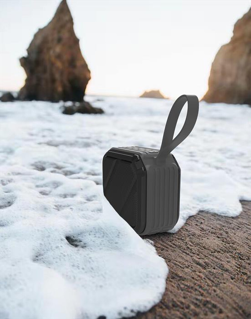 "AKAI - Speaker Bluetooth AKBT59-WP"