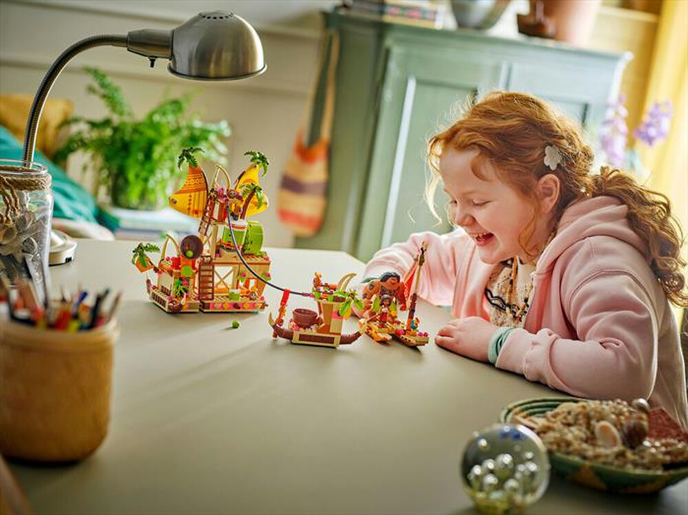 Immagine del prodotto LEGO - DISNEY PRINCESS Il barcone dei Kakamora 43258