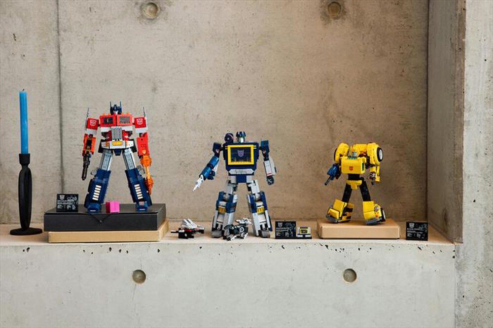 Immagine del prodotto LEGO - ICONS Transformers: Soundwave 10358