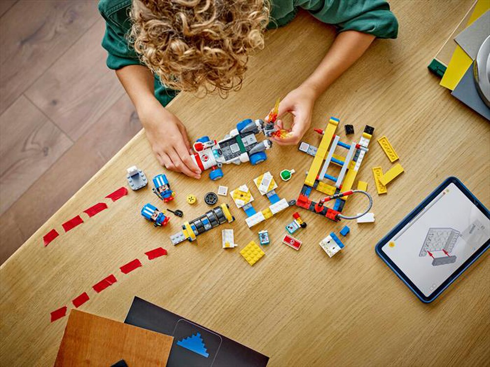 Immagine del prodotto LEGO - SUPER MARIO Mario Kart: Officina di Toad 72035