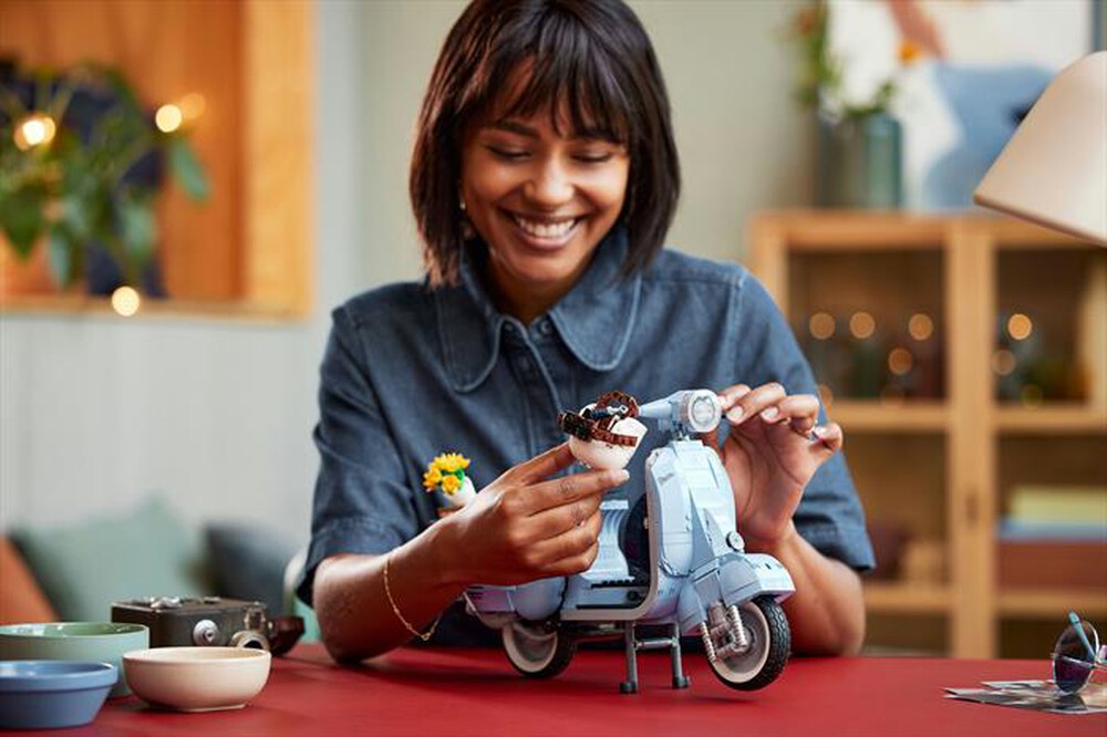 Immagine del prodotto LEGO - ICONS Vespa 125 10298
