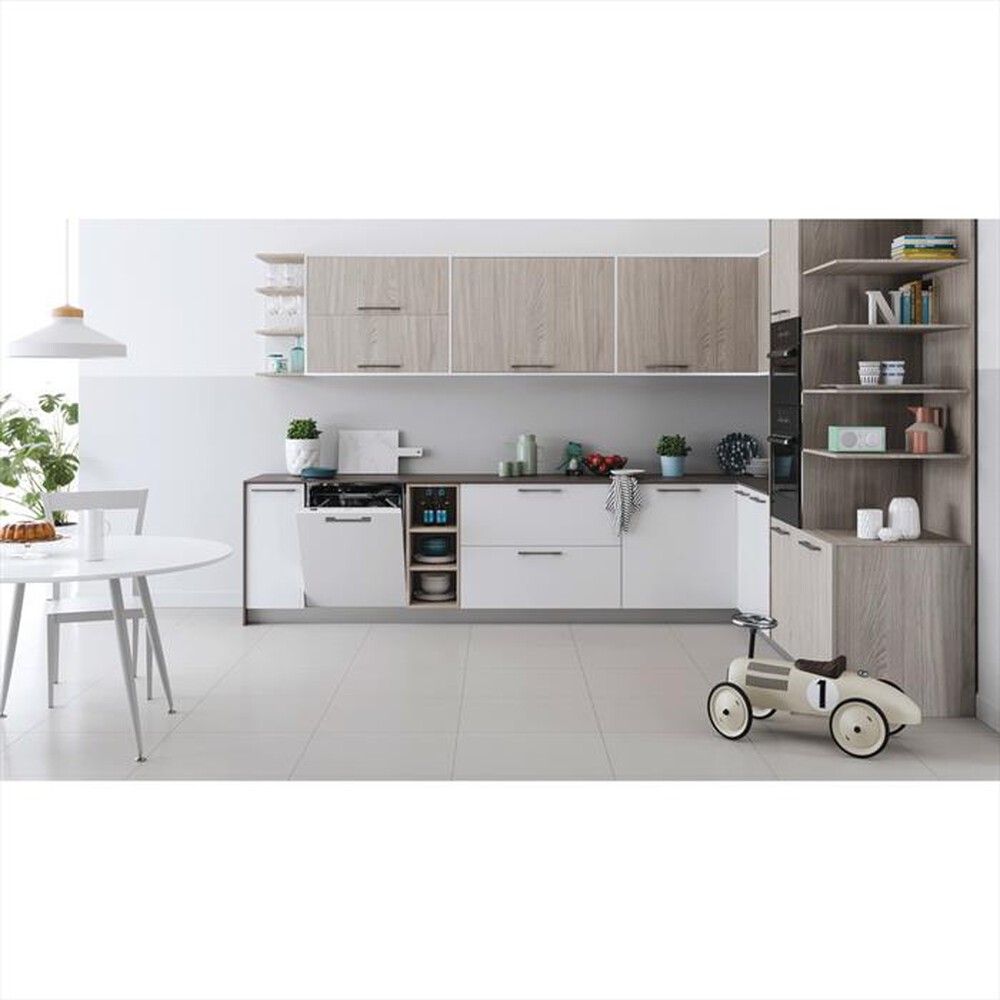 "INDESIT - Lavastoviglie incasso DIO 3C24 AC E Classe E"
