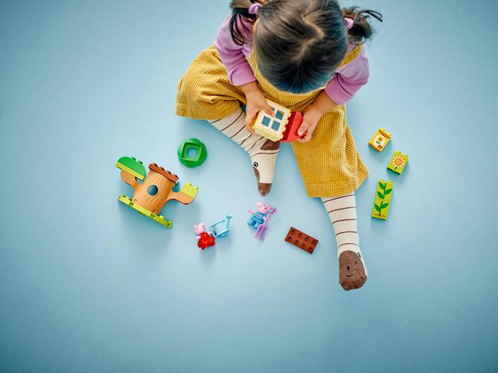 Immagine del prodotto LEGO - DUPLO Giardino e casa sull&rsquo;albero Peppa Pig 10431