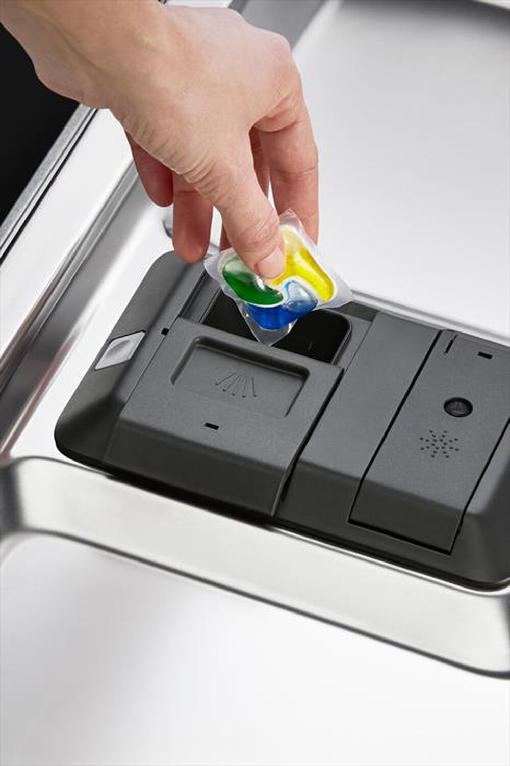 Immagine del prodotto ELECTROLUX - Lavastoviglie EES68510L Classe B 14 coperti