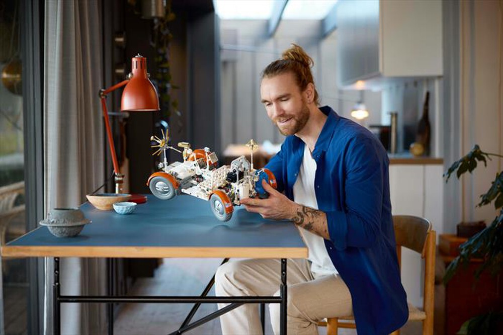 Immagine del prodotto LEGO - TECHNIC Rover lunare NASA Apollo - LRV 42182