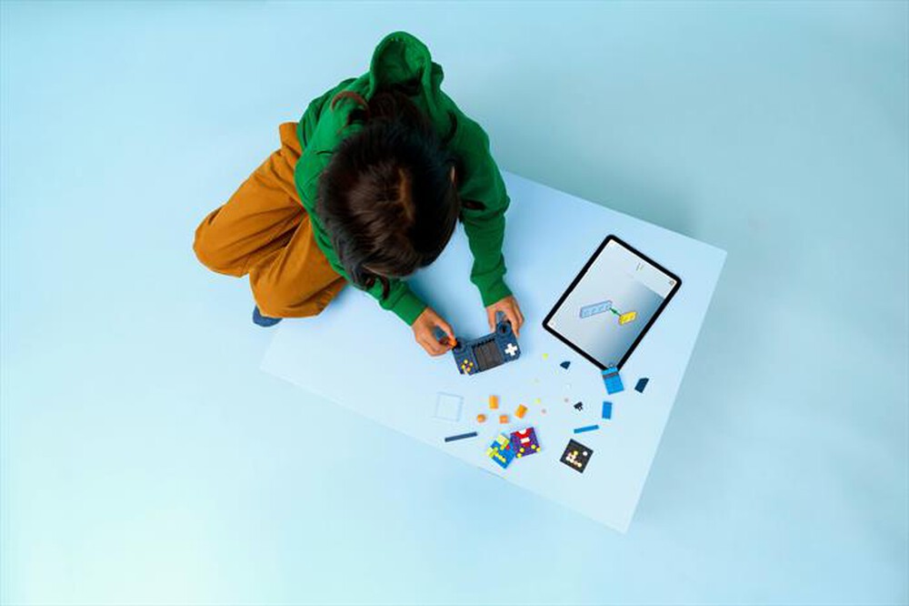 Immagine del prodotto LEGO - CREATOR 3IN1 Console di gioco retr&ograve; - 31380