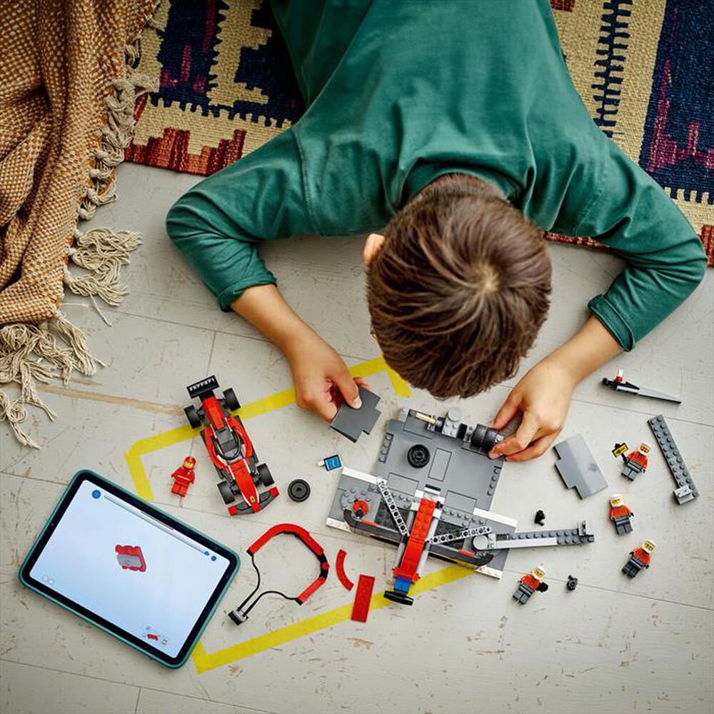 Immagine del prodotto LEGO - CITY F1 Pitstop e meccanici con Ferrari F1® 60443