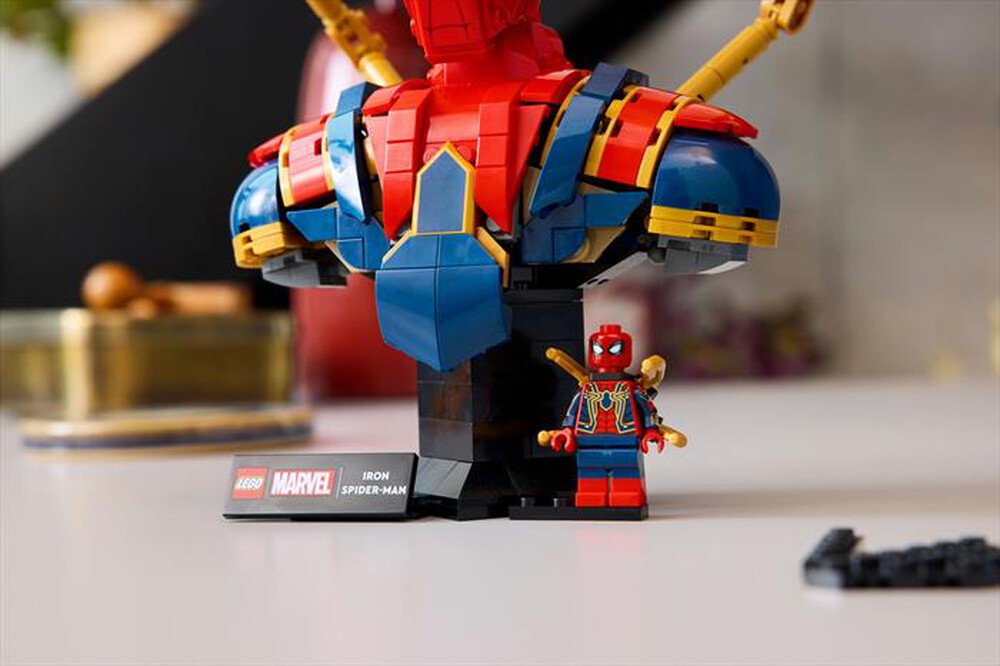 Immagine del prodotto LEGO - SUPER HEROES MARVEL Busto di Iron Spider-Man 76326