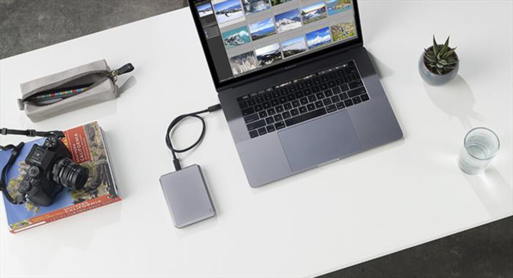 "LACIE - HARD DISK PORTATILE CON CONNETTORE USB-C. 5TB-space grey"