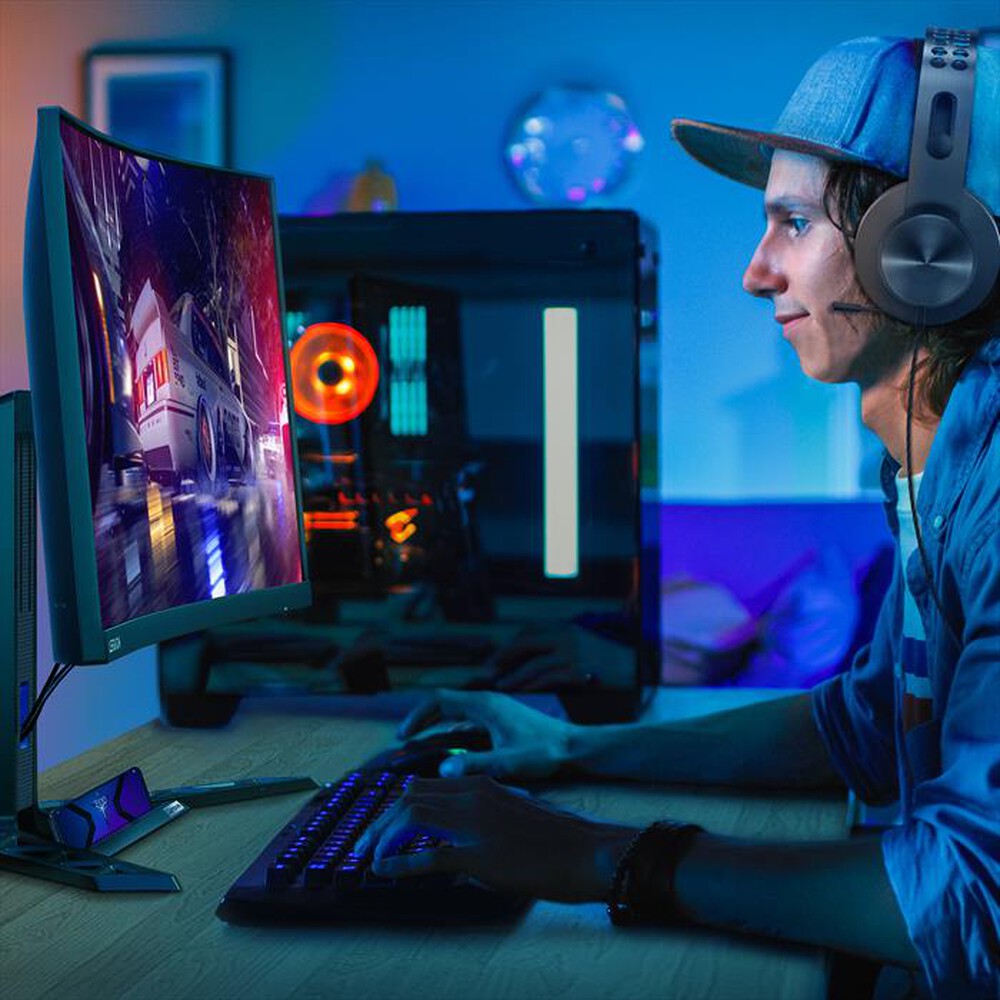 Immagine del prodotto LENOVO - Monitor R27fc-30 GAMING 27" FHD 240Hz67B6GAC1IT