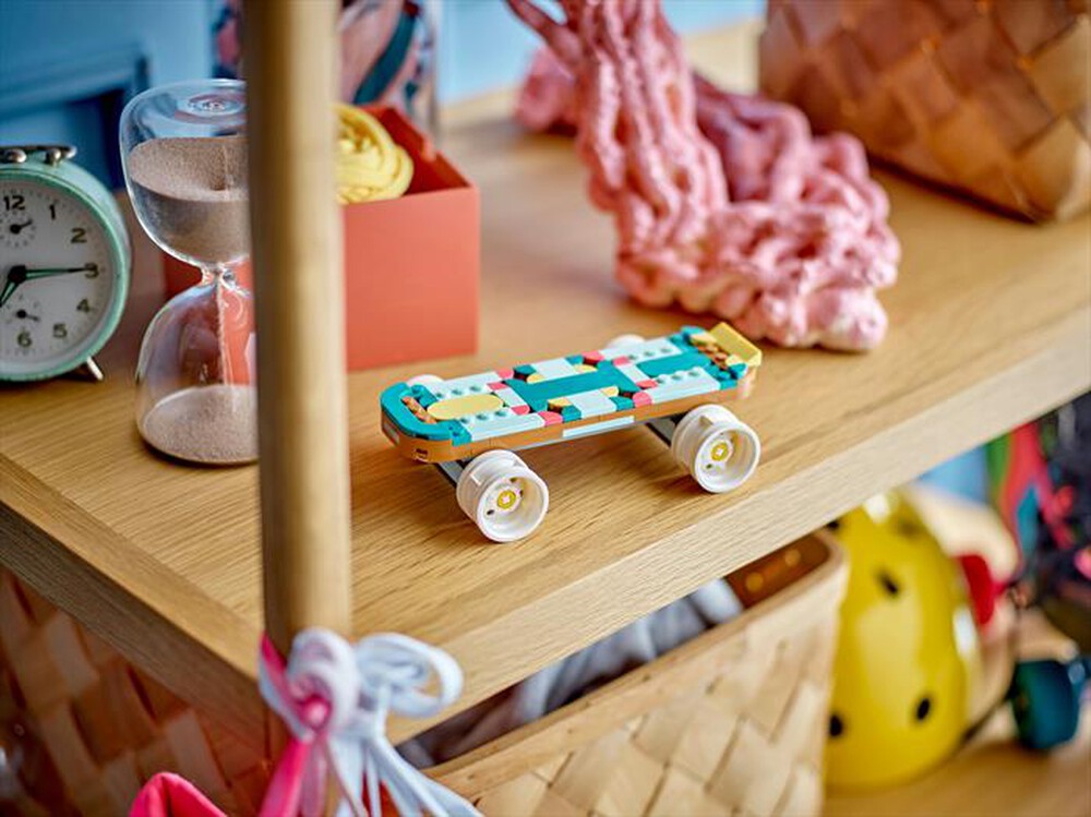 Immagine del prodotto LEGO - CREATOR Pattino a rotelle retrò 31148