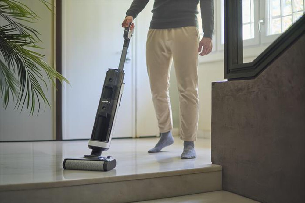 Immagine del prodotto SMARTWAY - Scopa elettrica URWD2012A-Nero