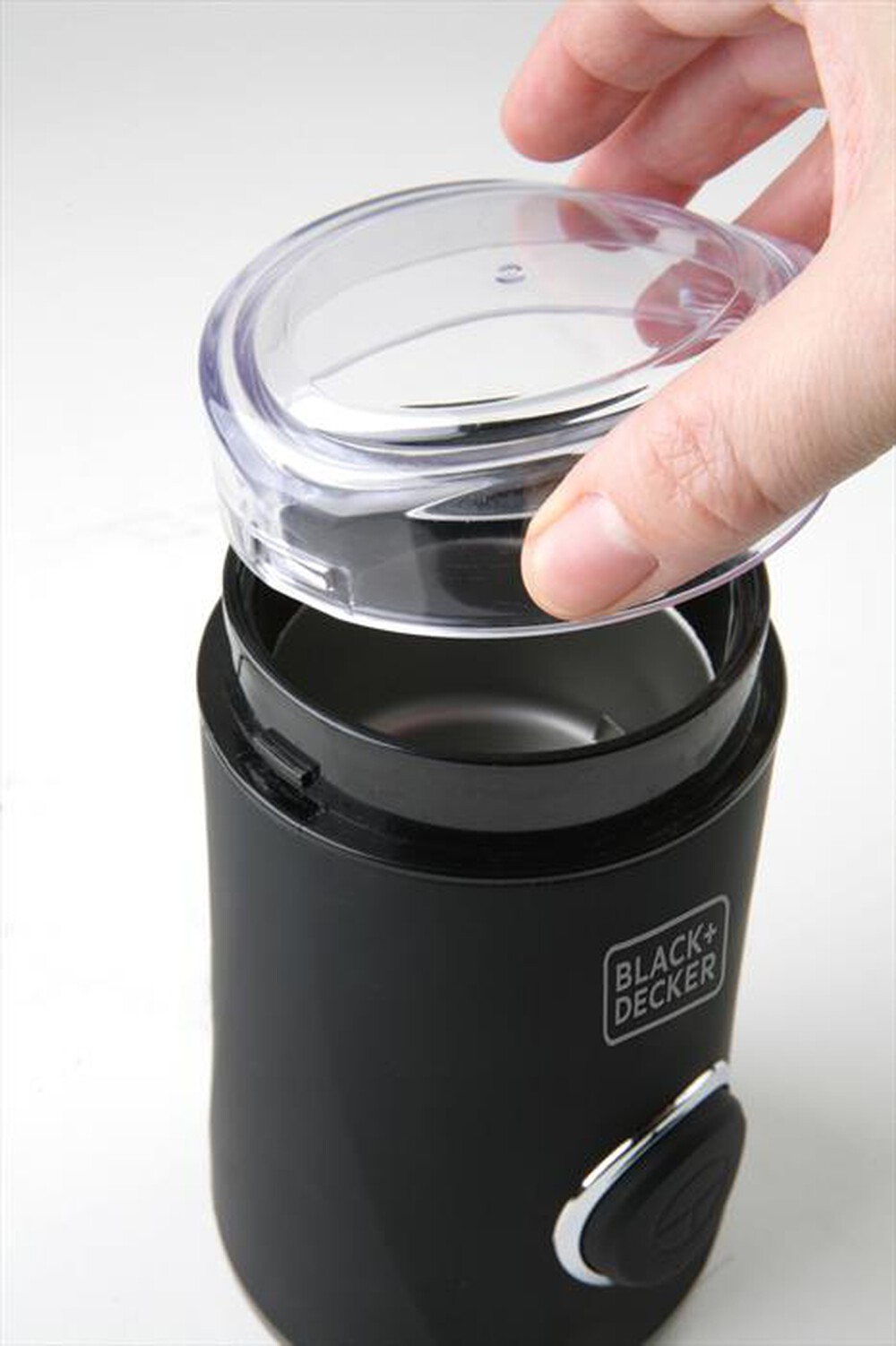 "BLACK & DECKER - BXCG150E-Nero Mat"