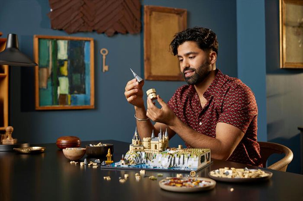 Immagine del prodotto LEGO - HARRY POTTER Castello e parco di Hogwarts 76419