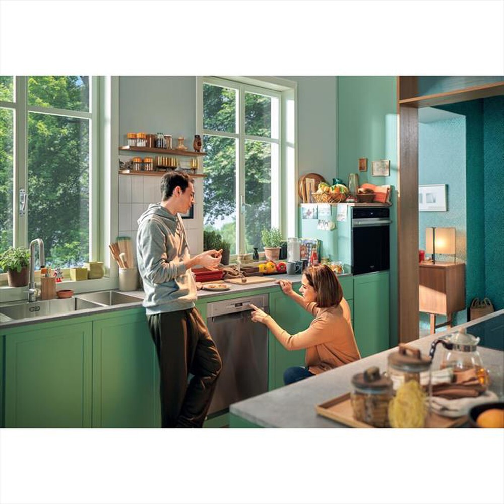 "HOTPOINT ARISTON - Lavastoviglie HFO 3O32 CW X Classe D 14 coperti"
