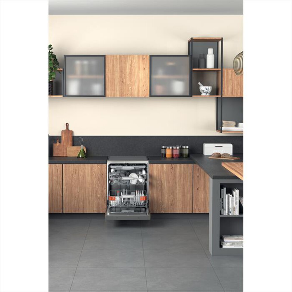 Immagine del prodotto HOTPOINT ARISTON - Lavastoviglie HFO 3T241 WFG X Classe C 14 coperti