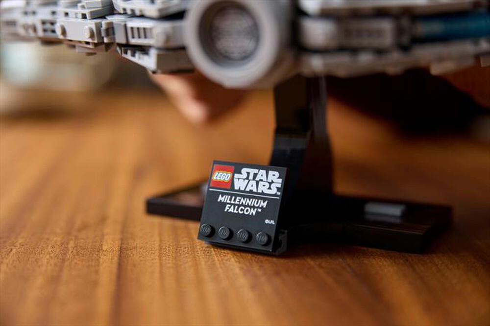 Immagine del prodotto LEGO - STAR WARS Millennium Falcon 75375