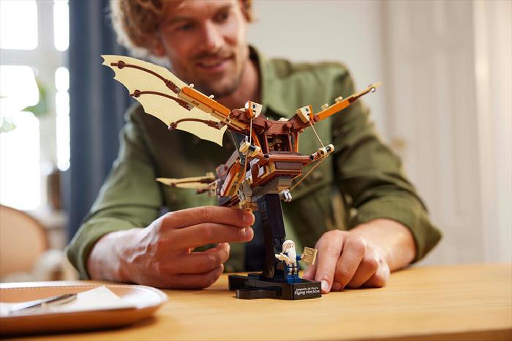 Immagine del prodotto LEGO - ICONS Macchina volante di Leonardo da Vinci 10363