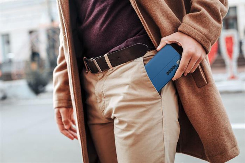 Immagine del prodotto CELLULARLINE - Caricabatterie Portatile PBDISPL01PD10000B-Blu