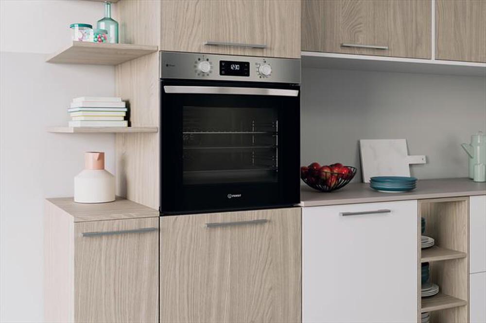 Immagine del prodotto INDESIT - Forno incasso elettrico IO258HSB Classe A+ 71lt