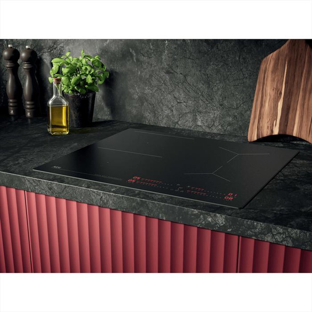 Immagine del prodotto AEG - Piano cottura elettrico TI64IB30IZ 58 cm-Nero