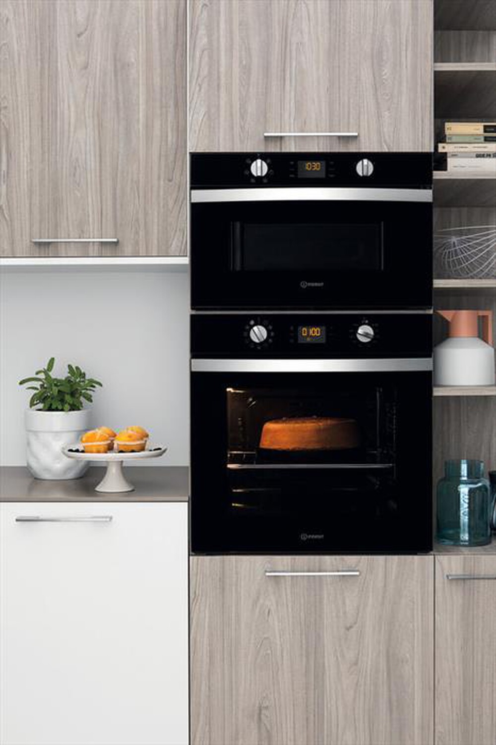 Immagine del prodotto INDESIT - Forno incasso elettrico IFW 4844 H BL Classe A+