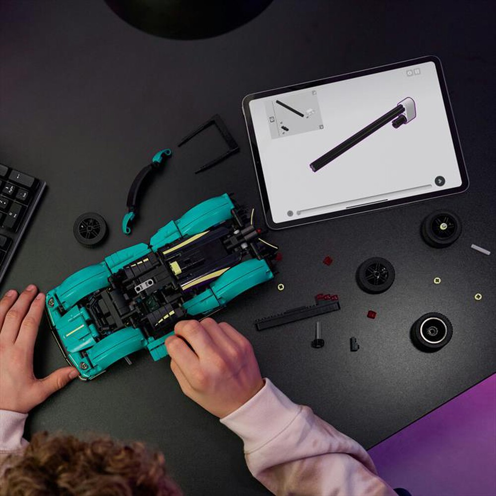 Immagine del prodotto LEGO - TECHNIC Aston Martin Valkyrie - 42208
