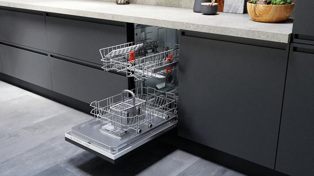 "HOTPOINT ARISTON - Lavastoviglie HI9E 2B19 Classe F 9 coperti"