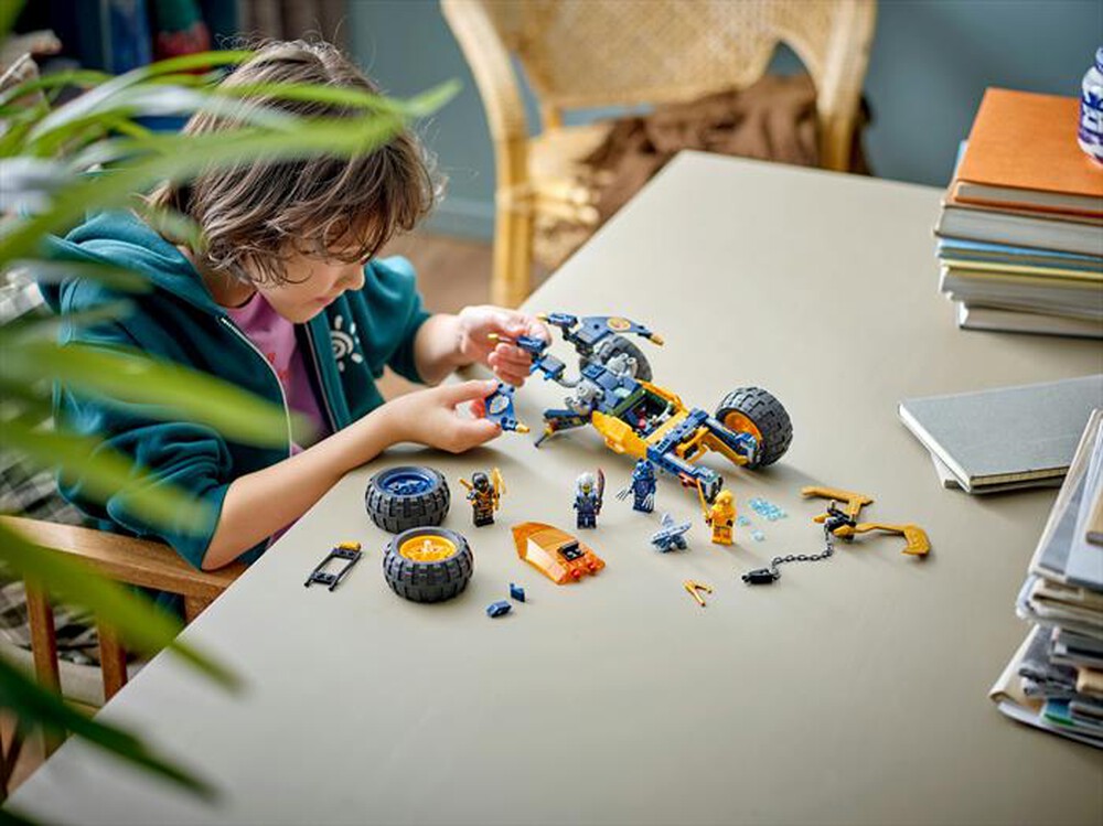 Immagine del prodotto LEGO - NINJAGO Buggy fuoristrada ninja di Arin 71811