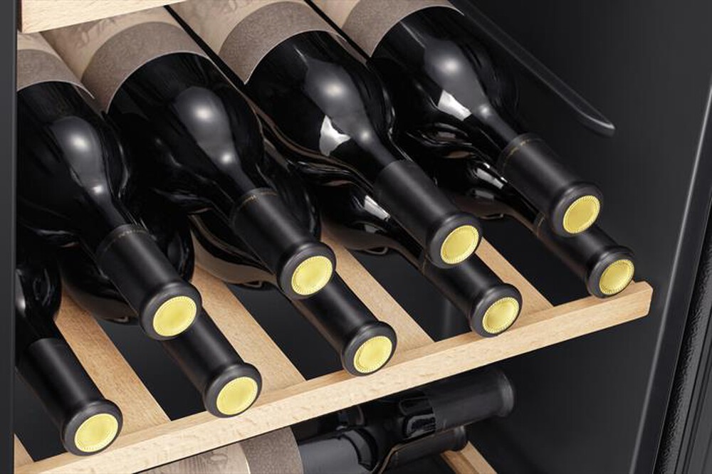 "HISENSE - Cantinetta RW12D4NWG0 30 bottiglie-Nero vetro"