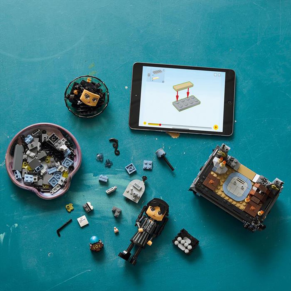 Immagine del prodotto LEGO - WEDNESDAY Personaggio di Mercoled&igrave; Addams 76780