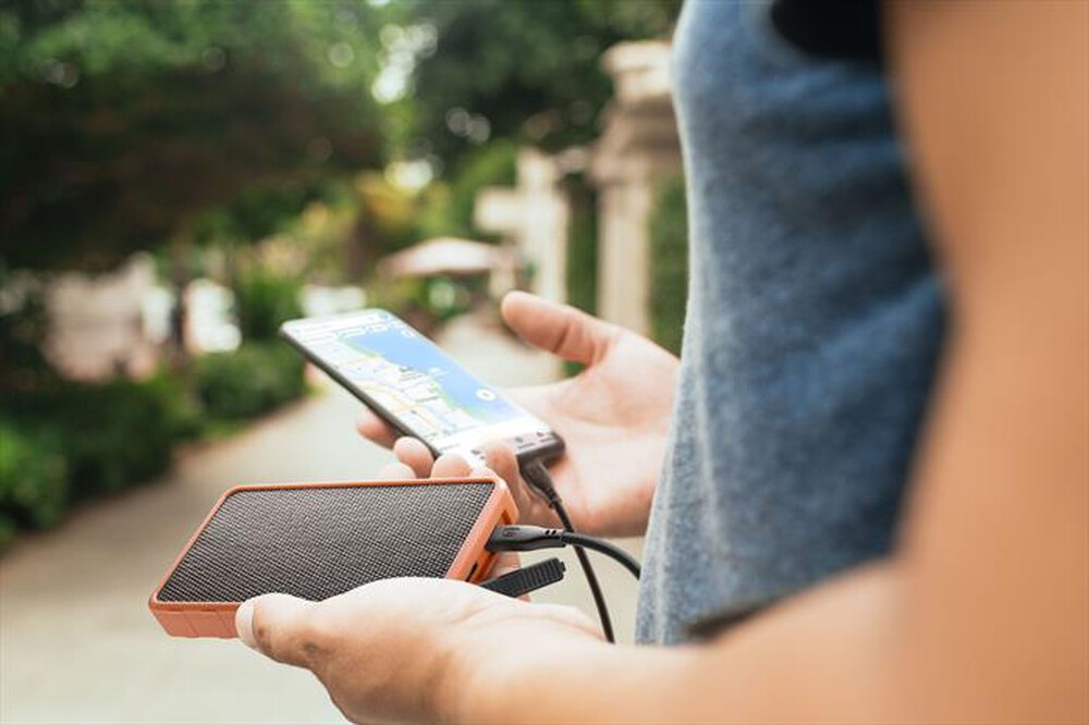 Immagine del prodotto CELLULARLINE - POWER BANK SOLAR-Bianco