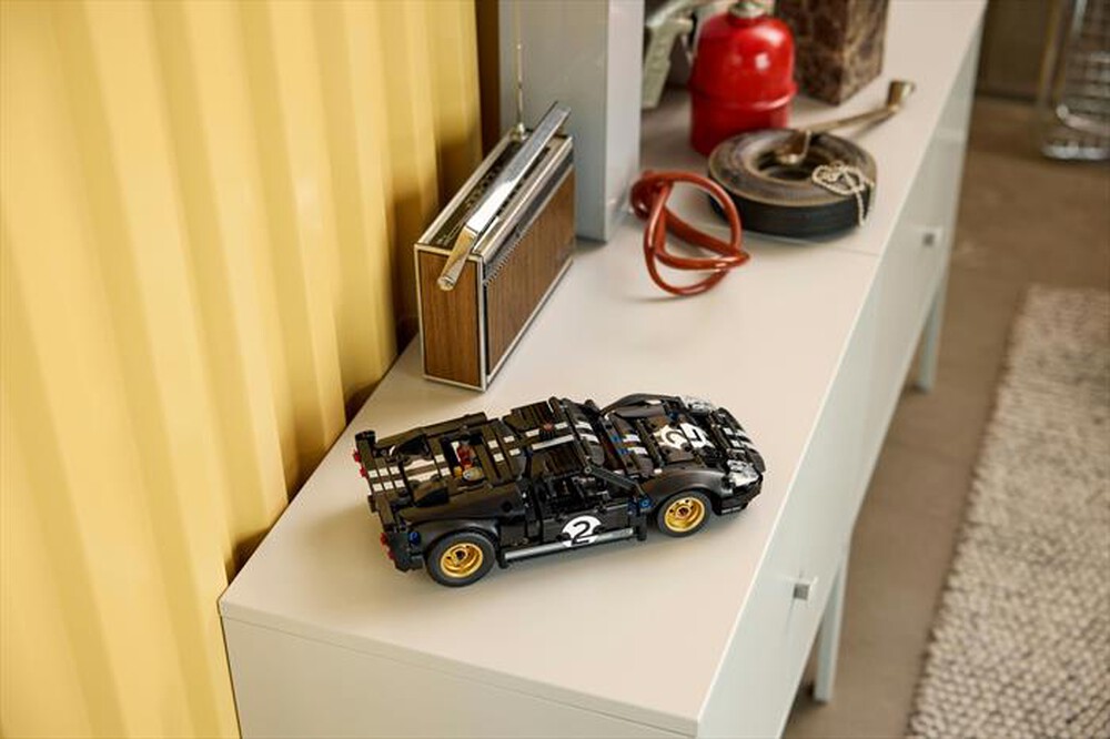 Immagine del prodotto LEGO - TECHNIC Auto da corsa Ford GT40 MKII 1966 - 42223